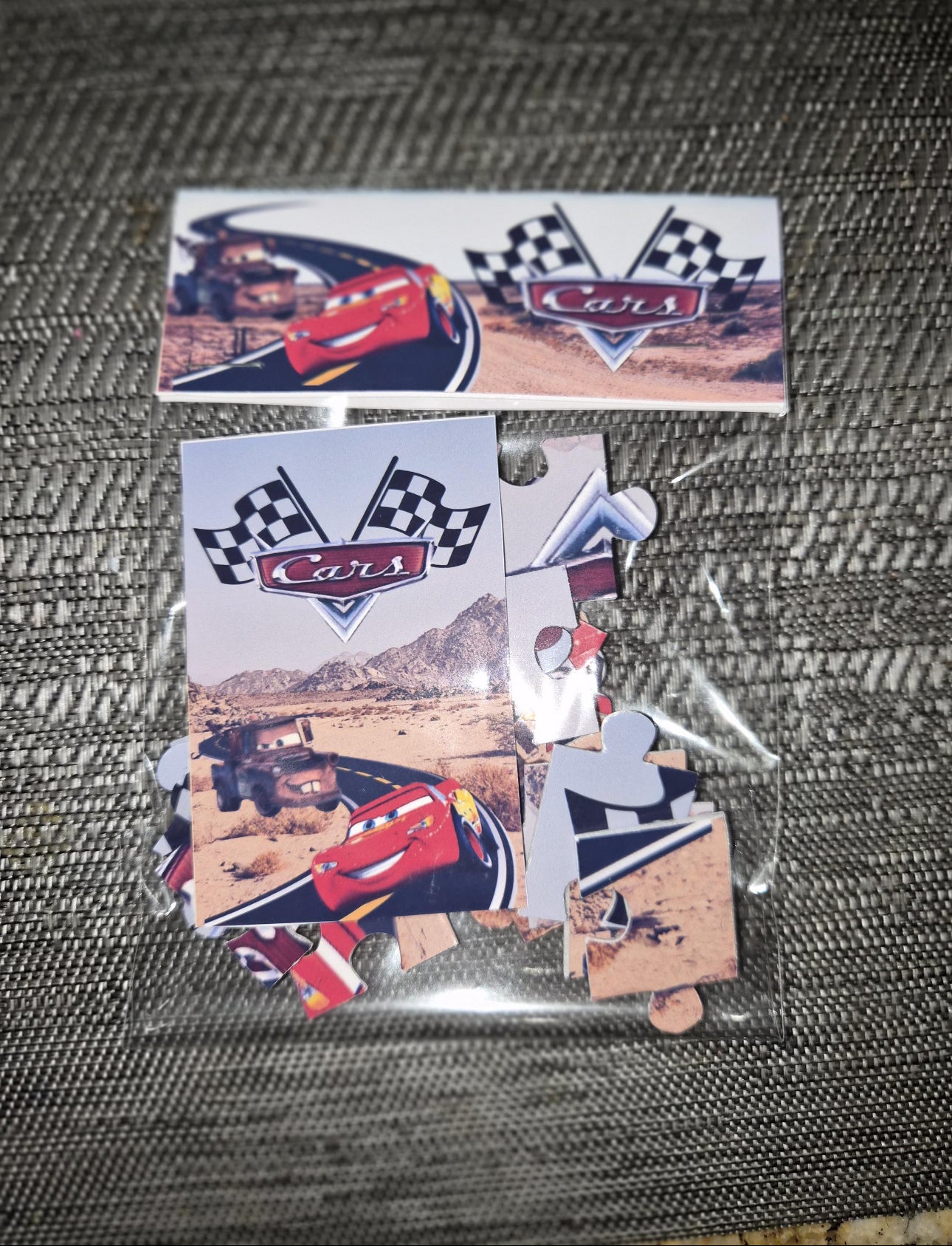 Custom Jigsaw Puzzles (12)
